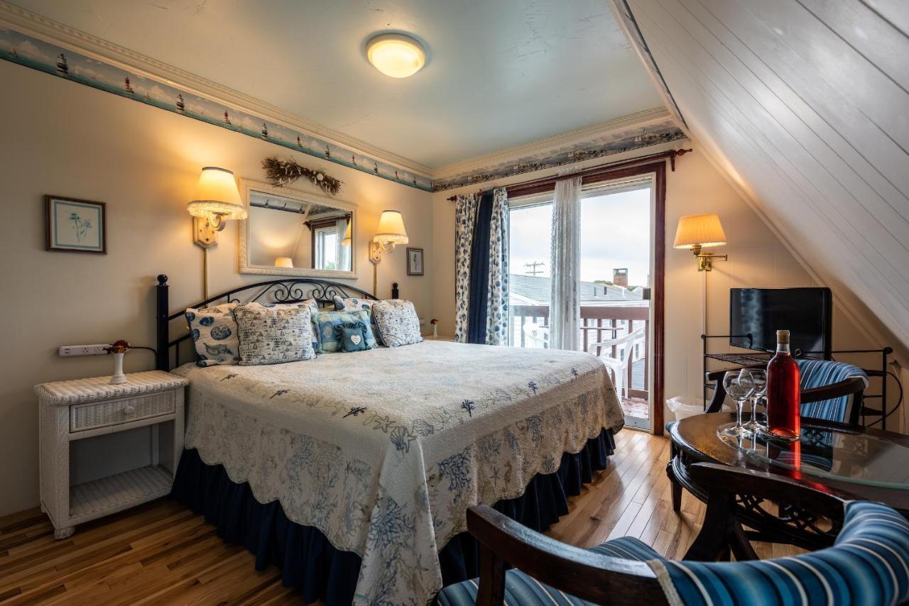 A Cape Cod Ocean Manor Inn Hyannis Ngoại thất bức ảnh